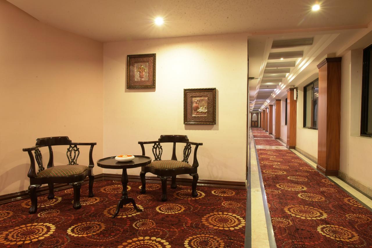 Hotel Babylon Inn Rāipur Exterior foto