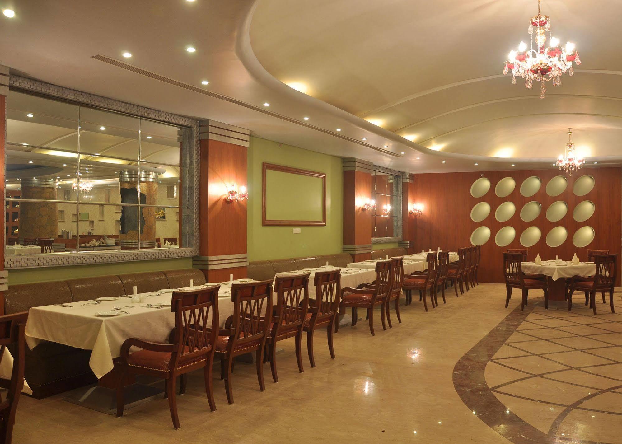 Hotel Babylon Inn Rāipur Exterior foto